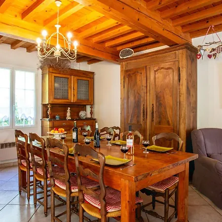 Villa Sur Lile By Roquemaure (Gard)